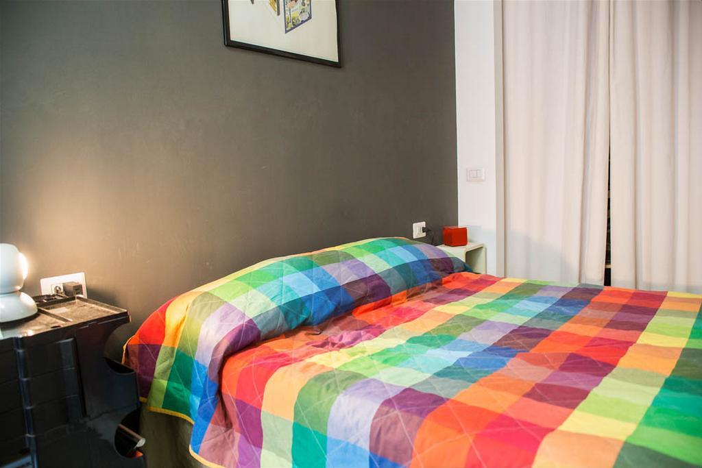 Lorenteggio Business Apartment Милан Экстерьер фото